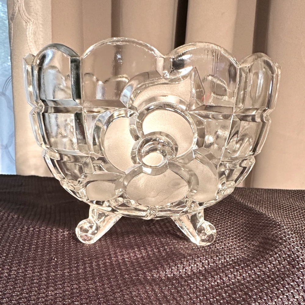 Vintage Clear Crystal Glass Three Footed Frosted Flower Roses Candy Serving Bowl